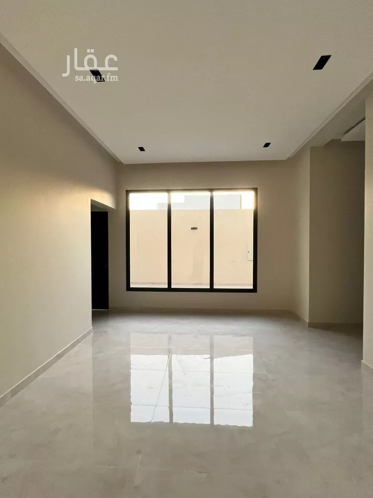فيلا للبيع في شارع كرم الحربي, حي المهدية, مدينة الرياض, منطقة الرياض صورة 5
