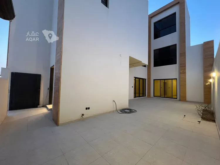 Villa for Sale in Riyadh Al Mahdiyah صورة 5