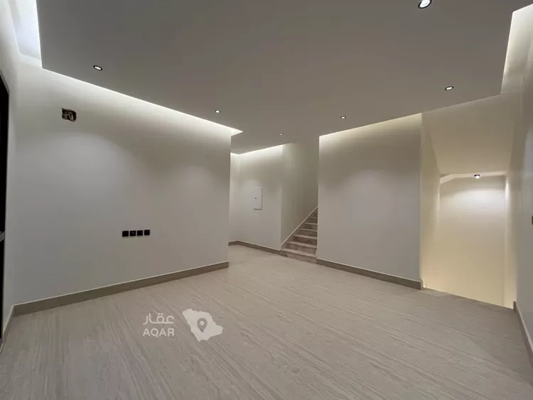 Villa for Sale in Riyadh Al Mahdiyah 18