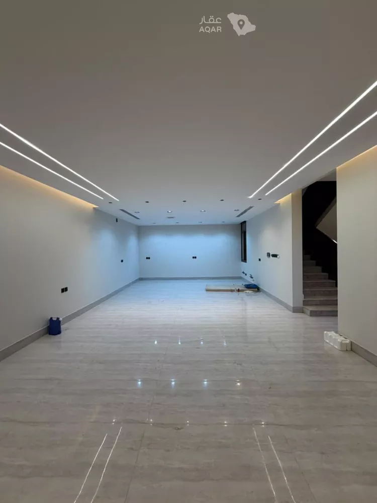 Villa for Sale in Riyadh Al Mahdiyah 10