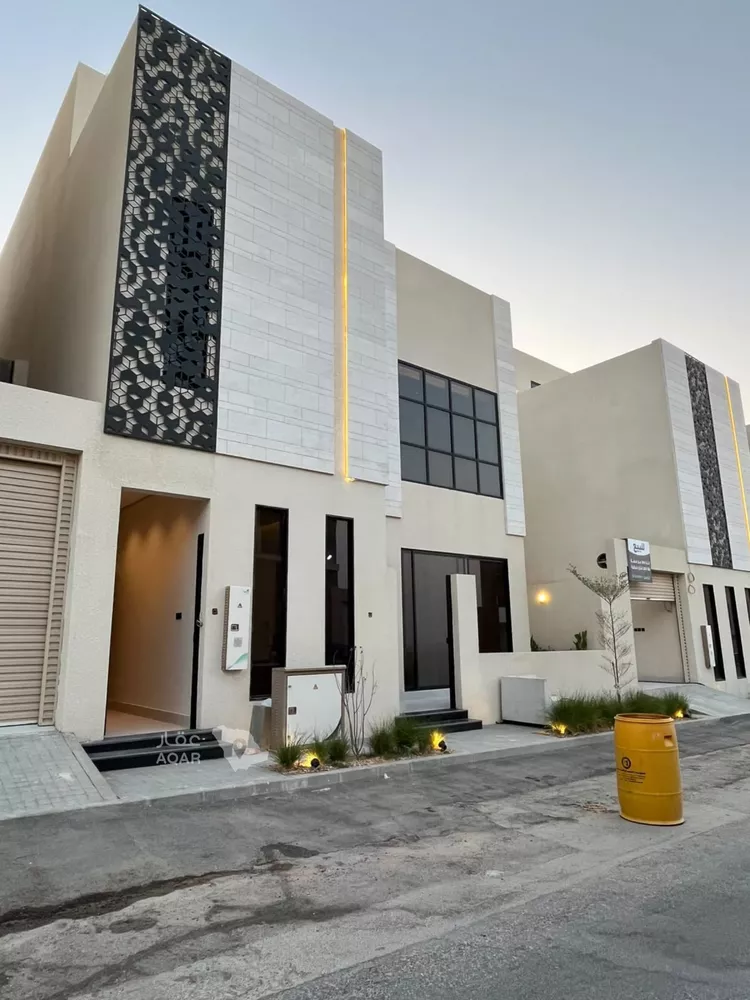 Villa for Sale in Riyadh Al Mahdiyah 3