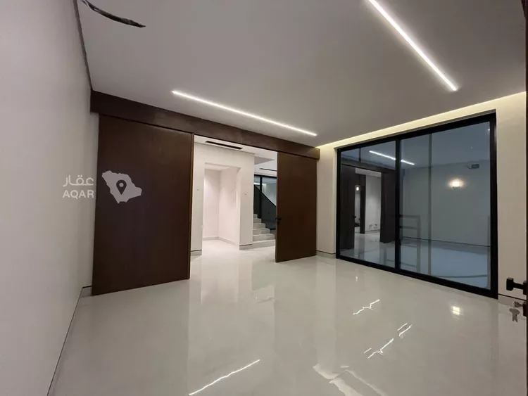 Villa for Sale in Riyadh Al Mahdiyah 10