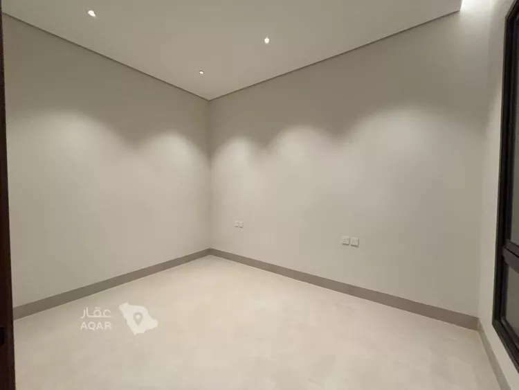 Villa for Sale in Riyadh Al Mahdiyah 28