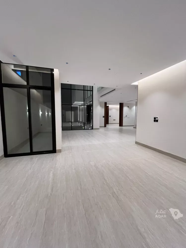 Villa for Sale in Riyadh Al Mahdiyah 16