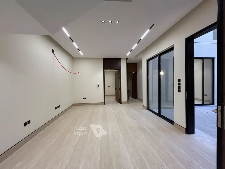 Villa for Sale in Riyadh Al Mahdiyah 12