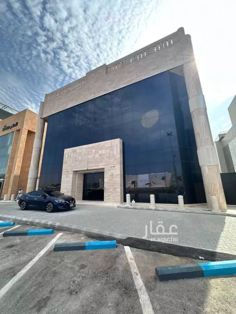 عمارة للإيجار في شارع الملك فهد الفرعي, حي الرحمانية, مدينة الرياض, منطقة الرياض