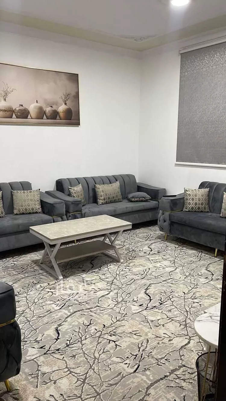 شقة للبيع في شارع عبدالله بن قيس, حي إشبيلية, مدينة الرياض, منطقة الرياض