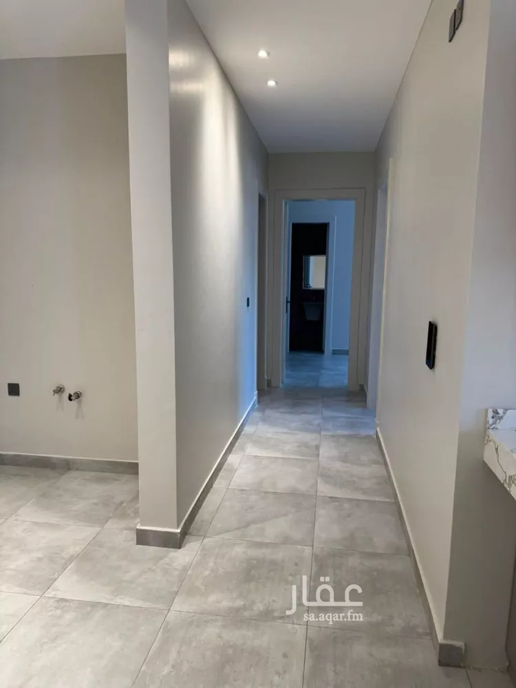شقة للإيجار في شارع عبدالرحمن بن داود, حي الملقا, مدينة الرياض, منطقة الرياض 15