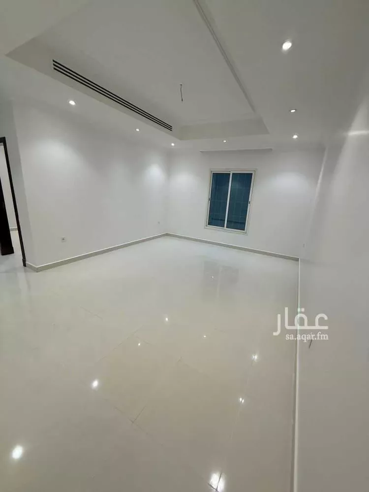 عمارة للإيجار في شارع بيرين, مدينة الظهران, المنطقة الشرقية صورة 2