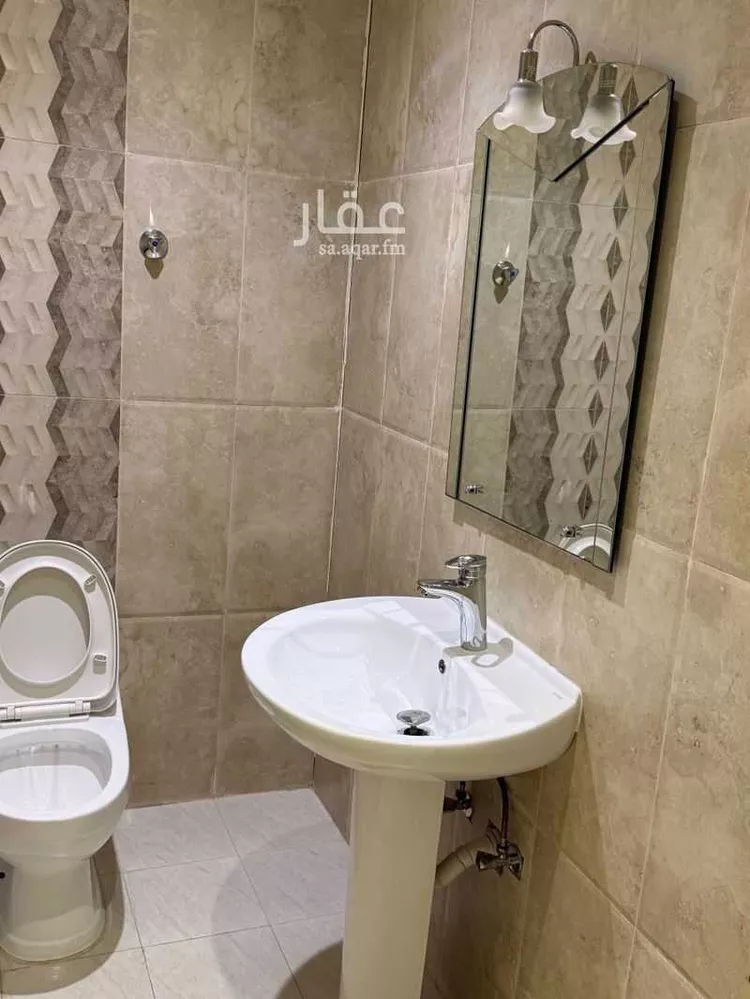 عمارة للإيجار في شارع بيرين, مدينة الظهران, المنطقة الشرقية صورة 3