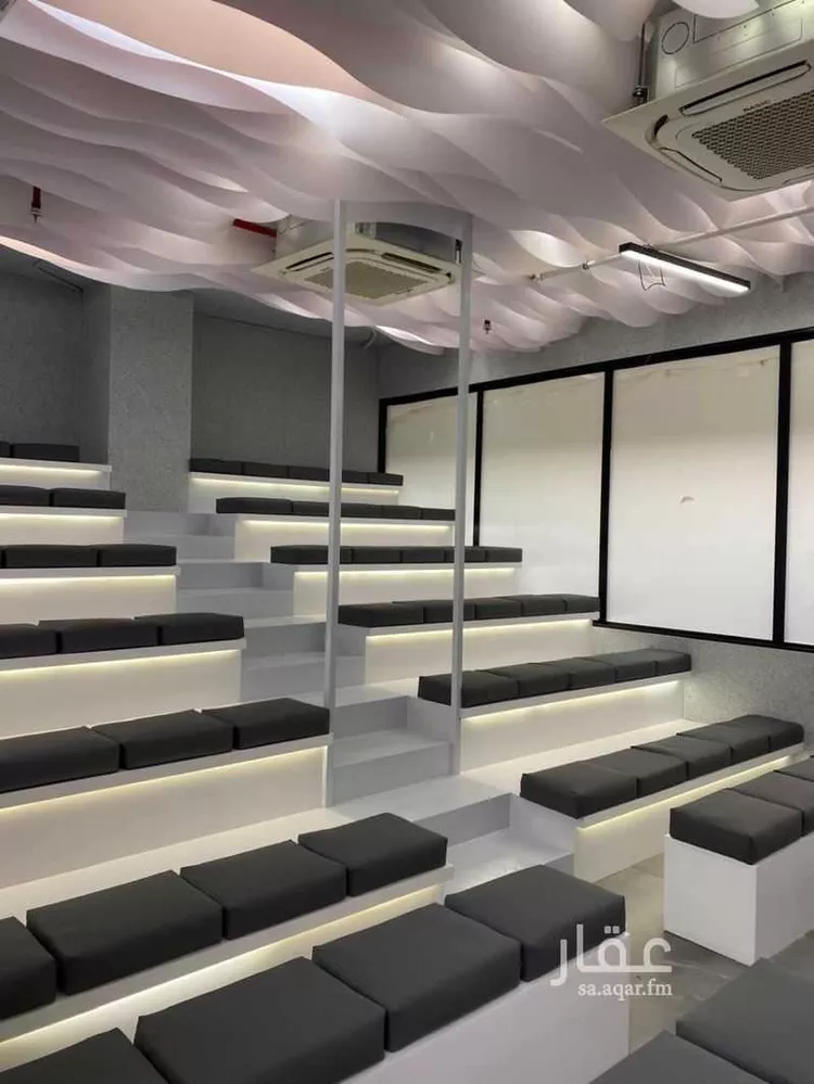 مكتب تجاري للإيجار في شارع تميم الدارى, حي الدريهمية, مدينة الرياض, منطقة الرياض صورة 4