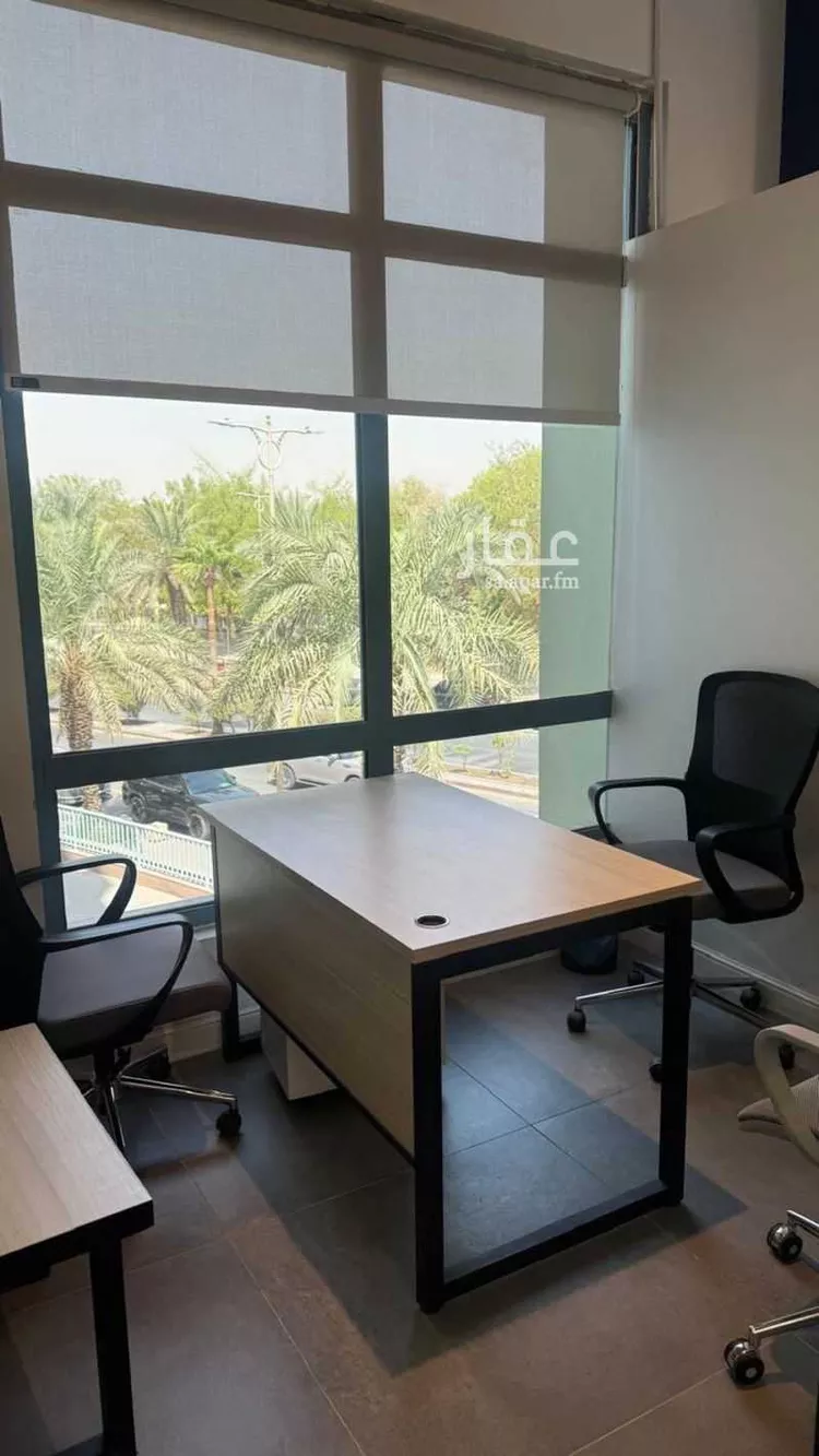 مكتب تجاري للإيجار في شارع تميم الدارى, حي الدريهمية, مدينة الرياض, منطقة الرياض صورة 3