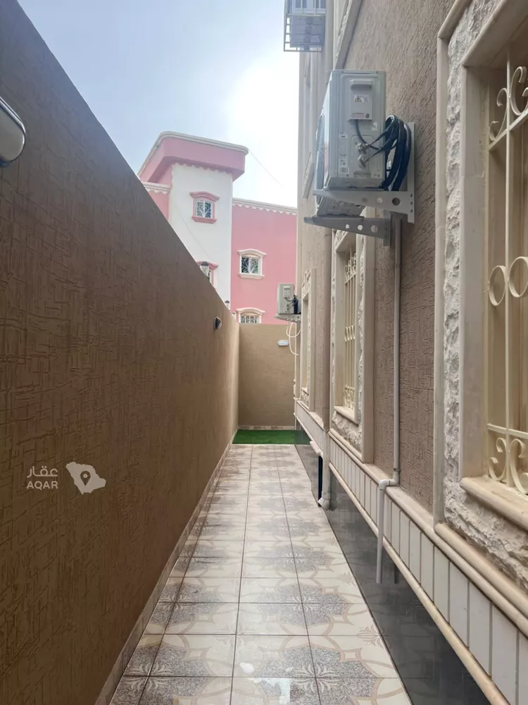 شقة للإيجار في شارع قرية الجديدة ، حي الربوة ، أبها ، منطقة عسير 8