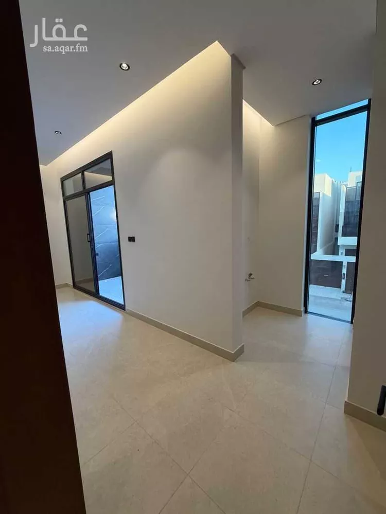 دور للبيع في شارع ١٥ جنوبي, حي النرجس, مدينة الرياض, منطقة الرياض صورة 2
