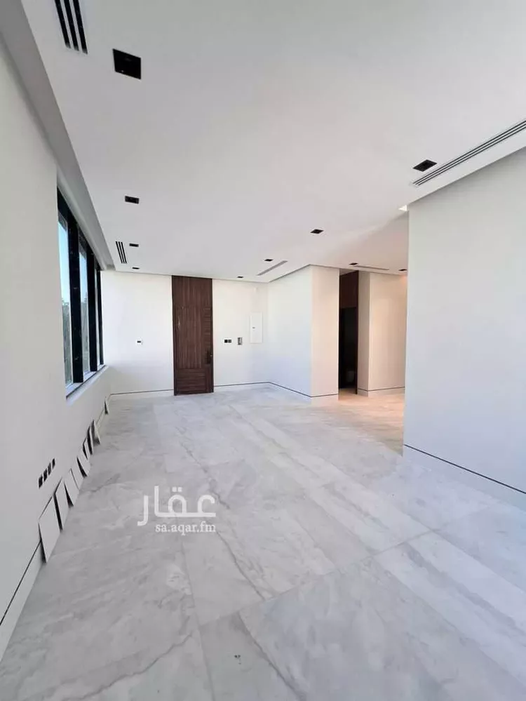 دور للبيع في شارع الامير احمد بن عبدالرحمن بن فيصل, حي الورود, مدينة الرياض, منطقة الرياض صورة 4