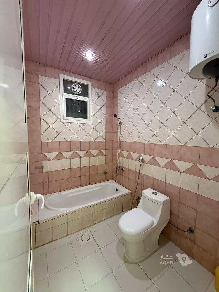 Floor for Rent in Riyadh Qurtubah 11