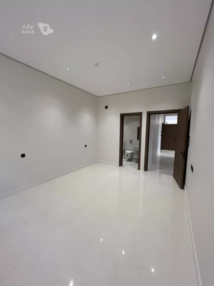 عمارة للبيع في شارع أحمد بن هاشم, حي المهدية, مدينة الرياض, منطقة الرياض 19