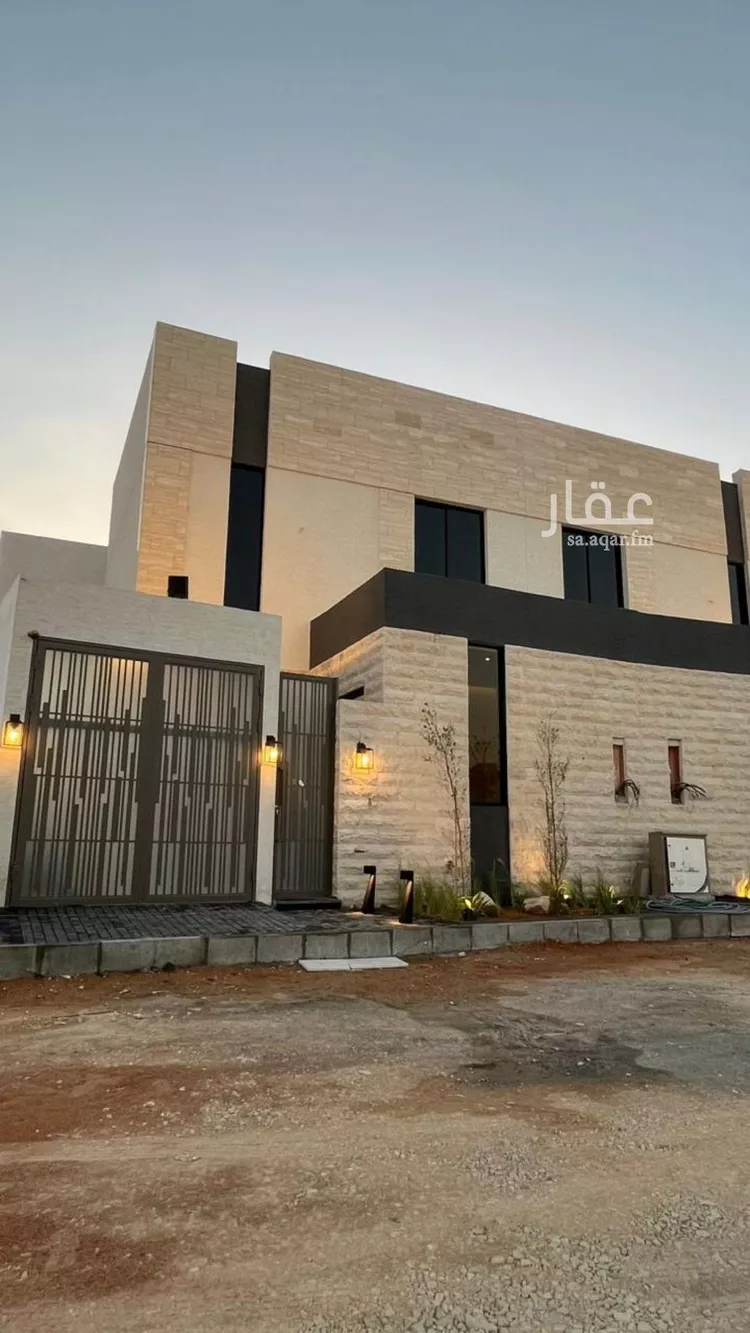 فيلا للبيع في شارع أحمد الكازروني, حي المهدية, مدينة الرياض, منطقة الرياض صورة 2