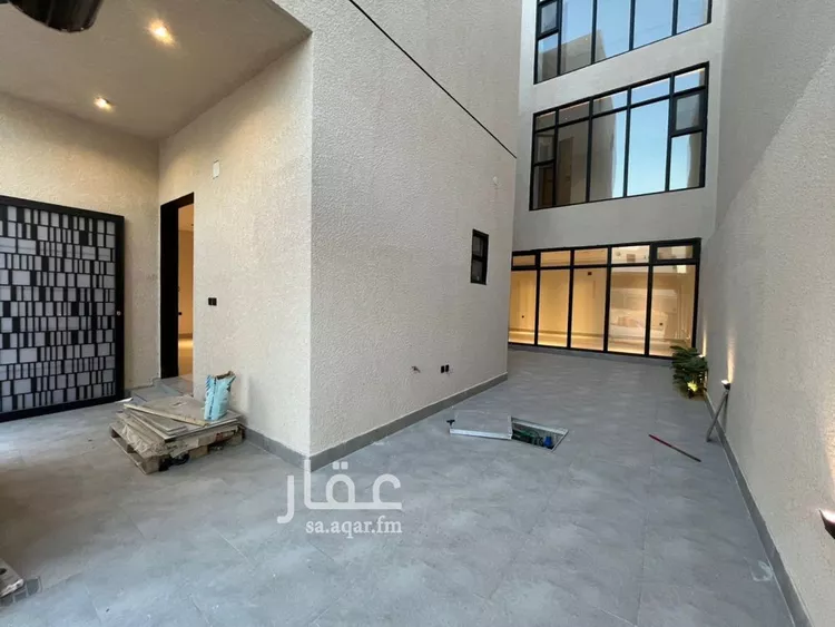 فيلا للبيع في شارع أحمد بن الحسن الأنصاري, حي المهدية, مدينة الرياض, منطقة الرياض صورة 5
