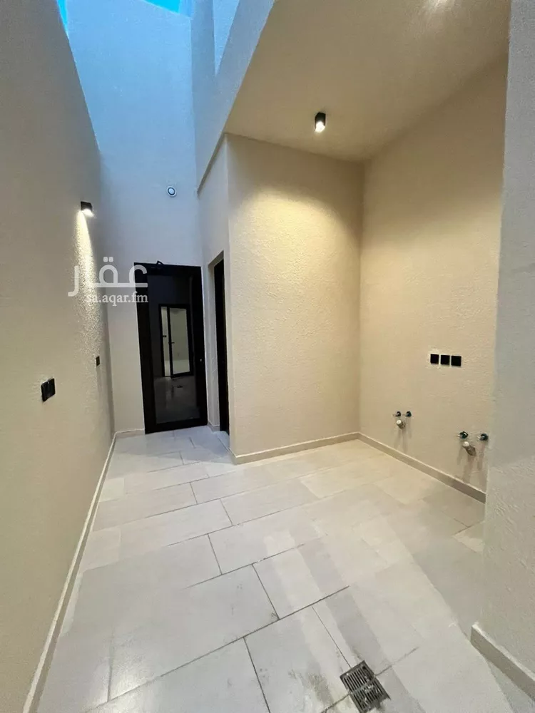 Villa for Sale in Riyadh Al Mahdiyah 20