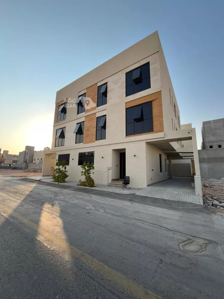 عمارة للبيع في شارع أحمد بن هاشم, حي المهدية, مدينة الرياض, منطقة الرياض 2
