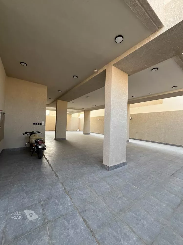 عمارة للبيع في شارع أحمد بن هاشم, حي المهدية, مدينة الرياض, منطقة الرياض 7