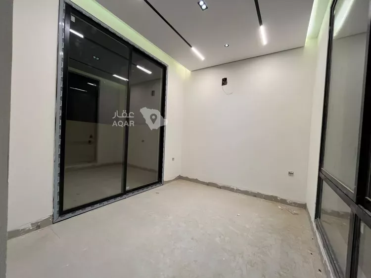 فيلا للبيع في شارع وادي الحسنا, حي المهدية, مدينة الرياض, منطقة الرياض 25