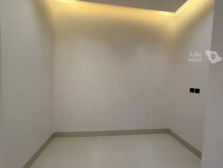 فيلا للبيع في شارع خلف الأحمر, حي المهدية, مدينة الرياض, منطقة الرياض 14