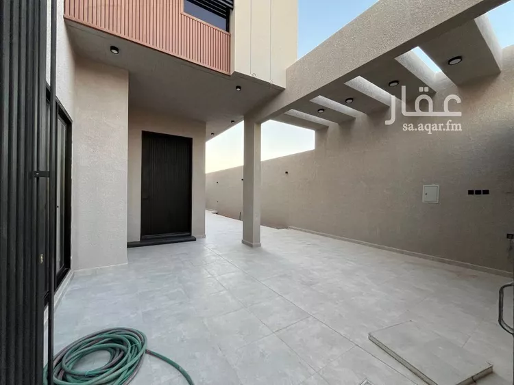 فيلا للبيع في شارع أحمد بن عبيد البصري, حي المهدية, مدينة الرياض, منطقة الرياض صورة 4