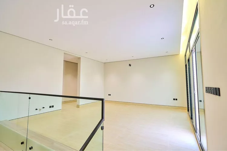 فيلا للبيع في شارع محمد بن هبة الله, حي المهدية, مدينة الرياض, منطقة الرياض صورة 4