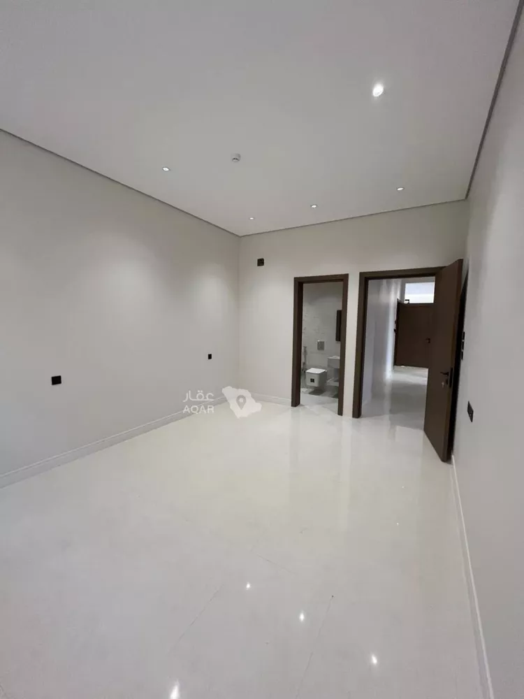 عمارة للبيع في شارع أحمد بن هاشم, حي المهدية, مدينة الرياض, منطقة الرياض 17