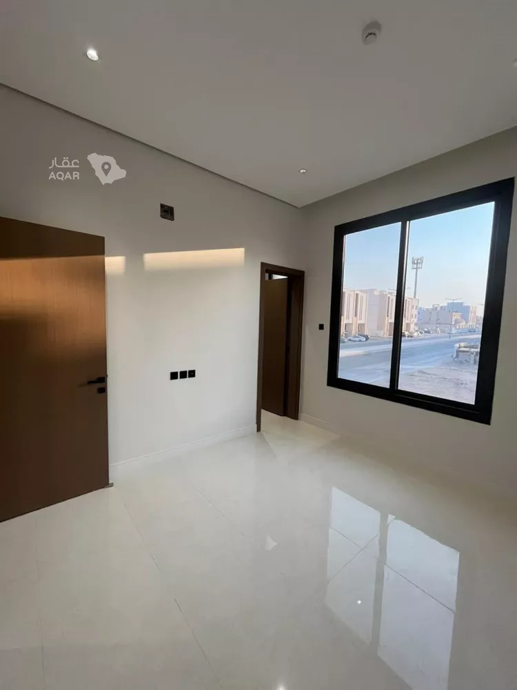 عمارة للبيع في شارع أحمد بن هاشم, حي المهدية, مدينة الرياض, منطقة الرياض 20