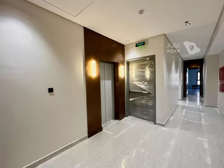 شقة للبيع في شارع حسن الفخري, حي المهدية, مدينة الرياض, منطقة الرياض 5