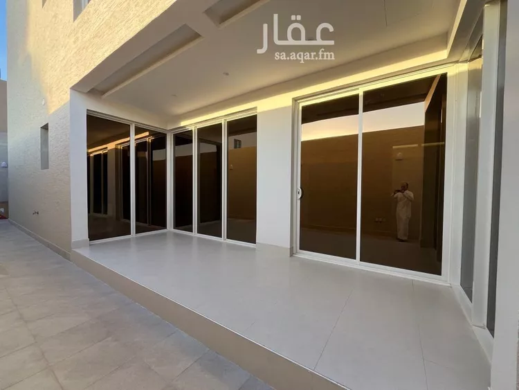 عمارة للبيع في شارع كفاية بنت أبي الفتوح, حي المهدية, مدينة الرياض, منطقة الرياض 6