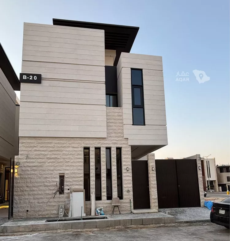 Villa for Sale in Riyadh Al Mahdiyah