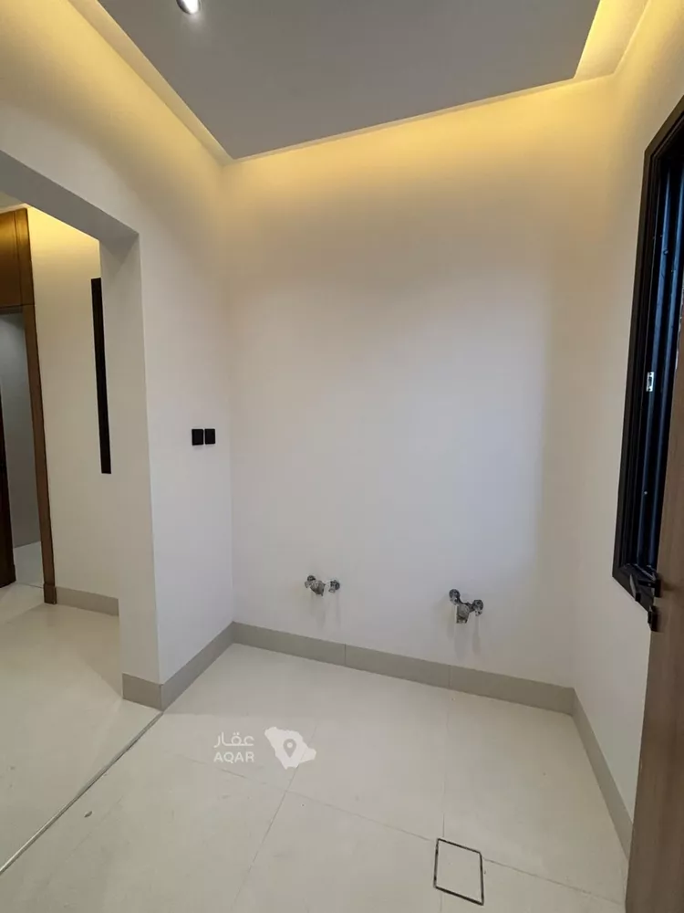 فيلا للبيع في شارع خلف الأحمر, حي المهدية, مدينة الرياض, منطقة الرياض 30