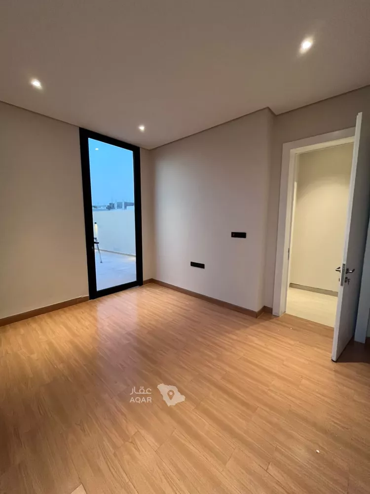 Villa for Sale in Riyadh Al Mahdiyah 22
