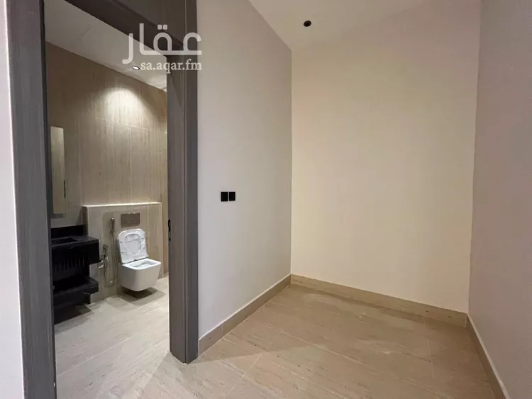 Villa for Sale in Riyadh Al Mahdiyah 17