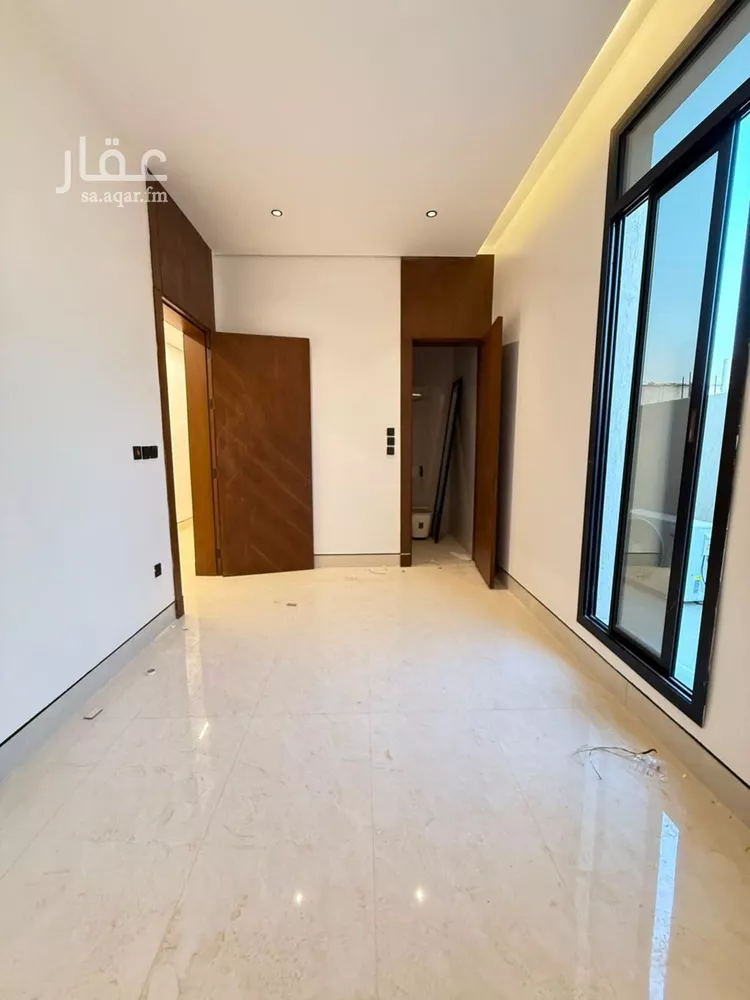 Villa for Sale in Riyadh Al Mahdiyah 16