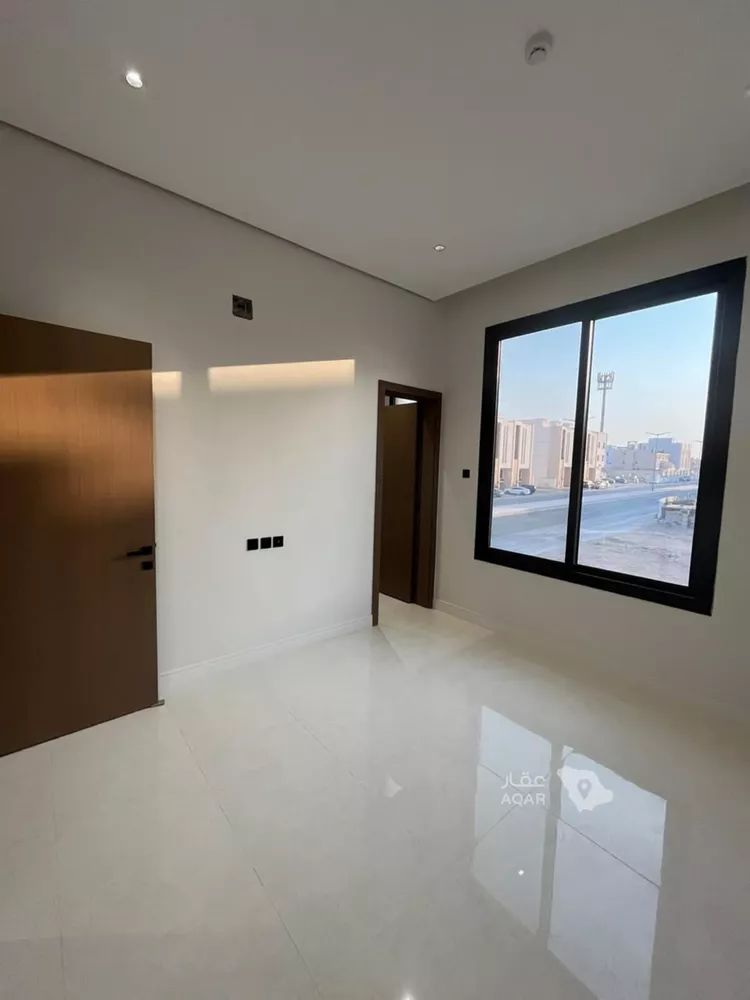 عمارة للبيع في شارع أحمد بن هاشم, حي المهدية, مدينة الرياض, منطقة الرياض 18