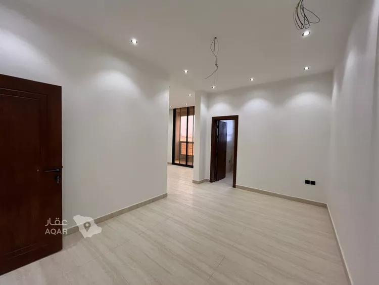 فيلا للبيع في شارع خلف الأحمر, حي المهدية, مدينة الرياض, منطقة الرياض 21