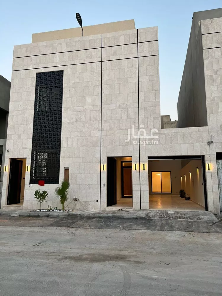فيلا للبيع في شارع عبدالقادر بن عبدالوارث, حي المهدية, مدينة الرياض, منطقة الرياض 1 صورة
