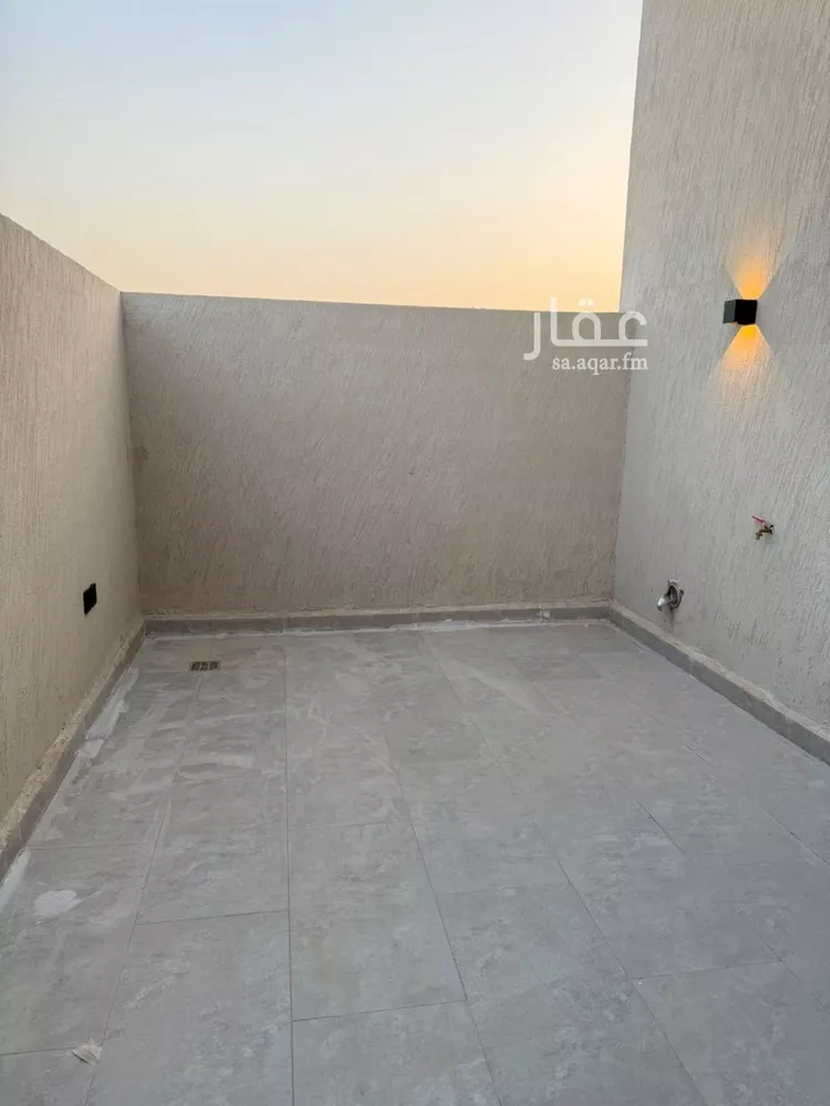 Villa for Sale in Riyadh Al Mahdiyah 28
