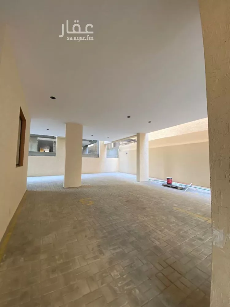 عمارة للبيع في شارع أحمد بن الحسن الأنصاري, حي المهدية, مدينة الرياض, منطقة الرياض صورة 4