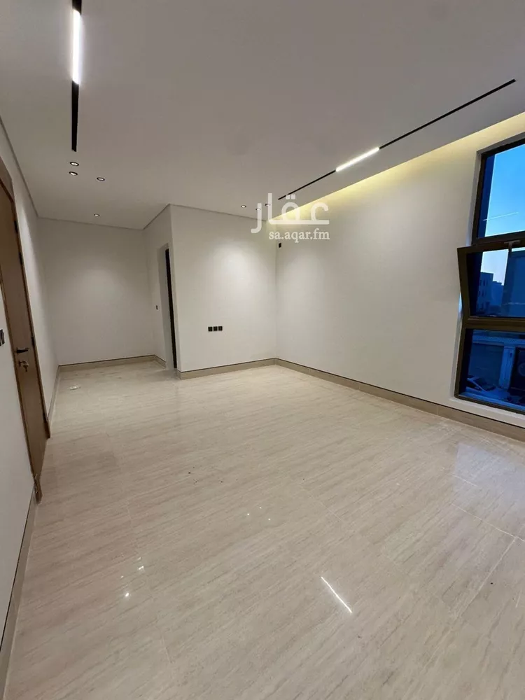 Villa for Sale in Riyadh Al Mahdiyah صورة 5