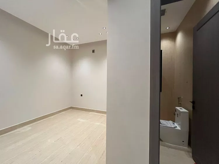 Villa for Sale in Riyadh Al Mahdiyah 23