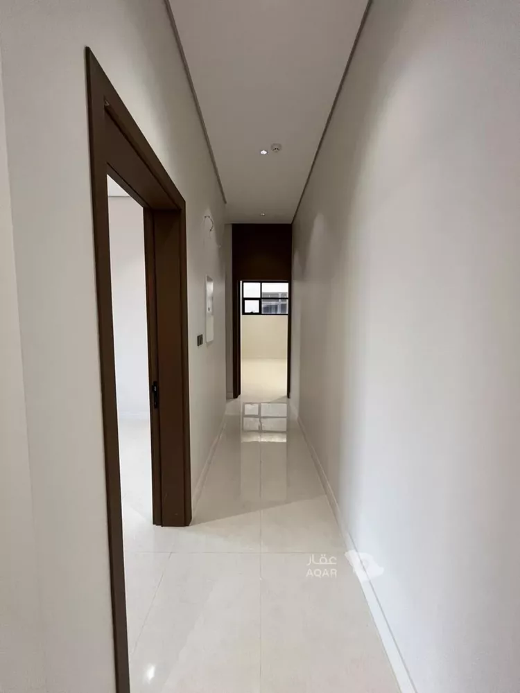 عمارة للبيع في شارع أحمد بن هاشم, حي المهدية, مدينة الرياض, منطقة الرياض 15