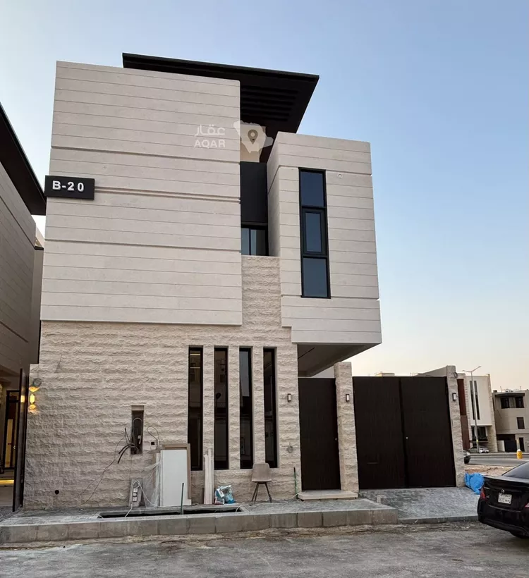 فيلا للبيع في شارع خلف الأحمر, حي المهدية, مدينة الرياض, منطقة الرياض صورة 3