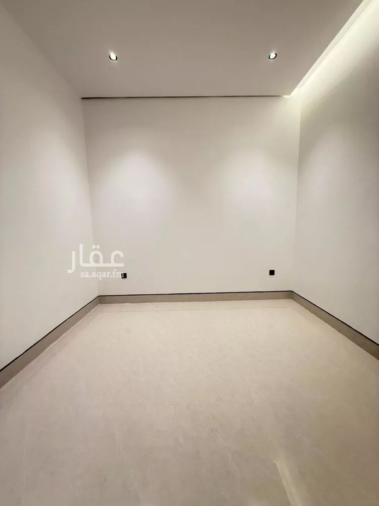 Villa for Sale in Riyadh Al Mahdiyah 27