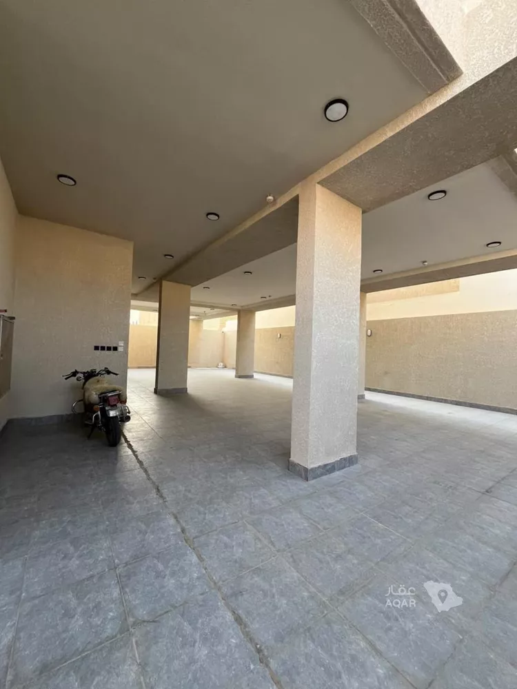 عمارة للبيع في شارع أحمد بن هاشم, حي المهدية, مدينة الرياض, منطقة الرياض صورة 5